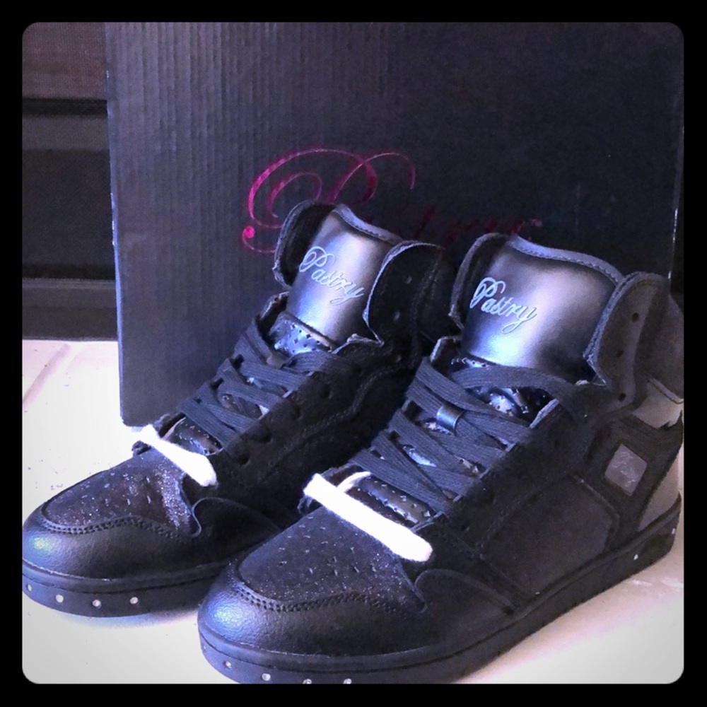 Pastry Dance Glam Pie Glitter Sneaker Shoe